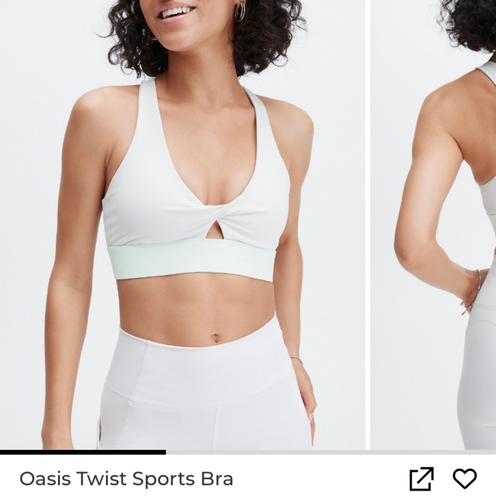 NEW! Fabletics Oasis Twist Sports Bra